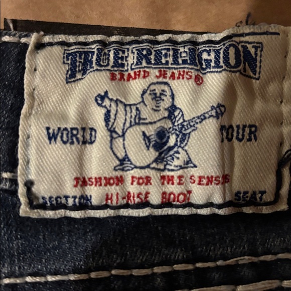True Religion Blue Jeans with a Boot leg style in Size 29 - Picture 5 of 5